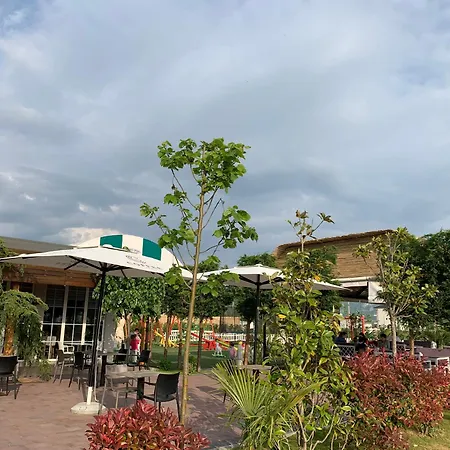 Camping Restorant Deivi * Lezhe