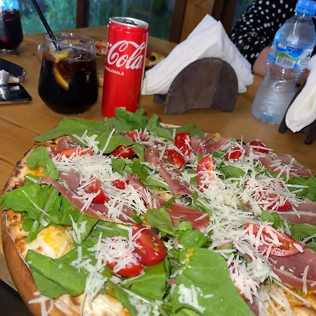 Camping Restorant Deivi Кемпинг